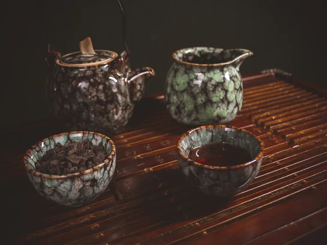 The Skin Benefits of Drinking Pu Erh Tea