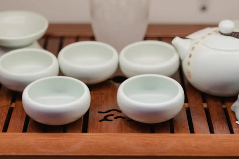 How to Decaffeinate Tea