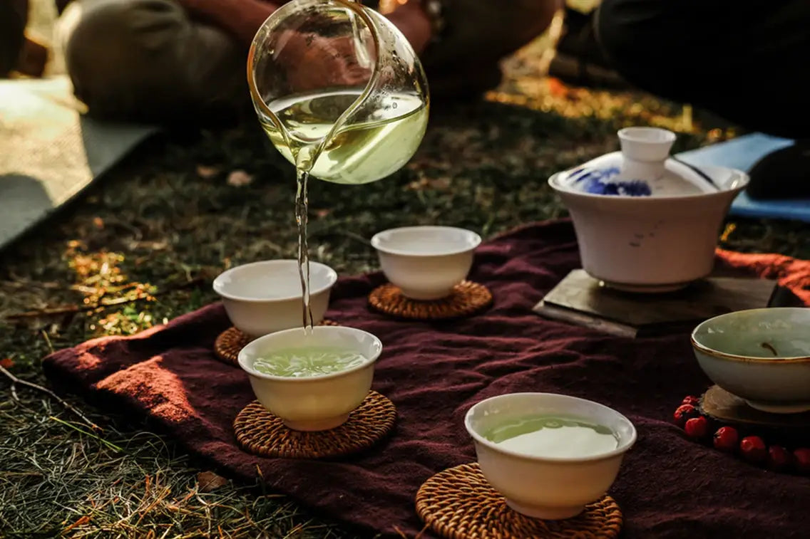 Tea Culture 101: Green Tea vs. Red Tea