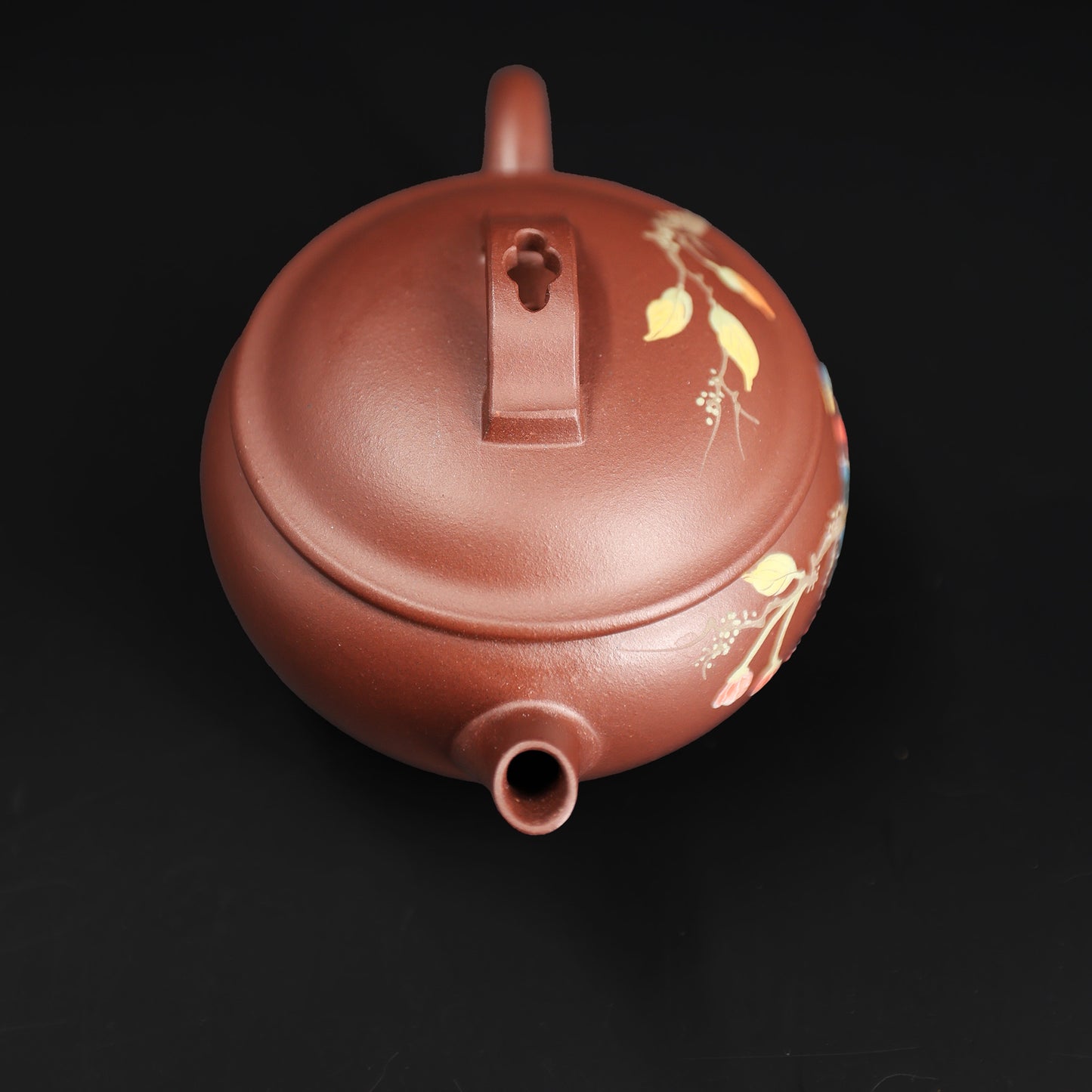 
                  
                    Handmade Yixing Purple Clay Teapot 200ml -Yuan Wa
                  
                