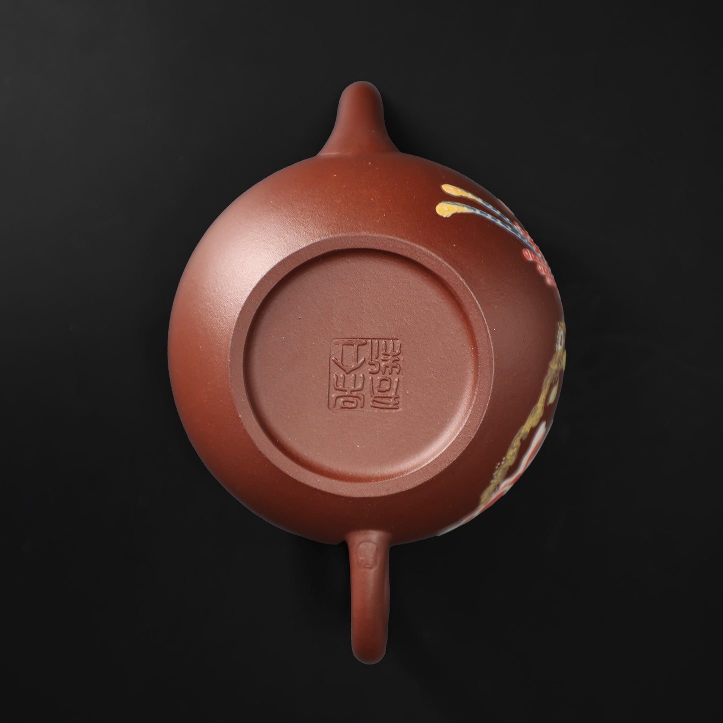 
                  
                    Handmade Yixing Purple Clay Teapot 200ml -Yuan Wa
                  
                