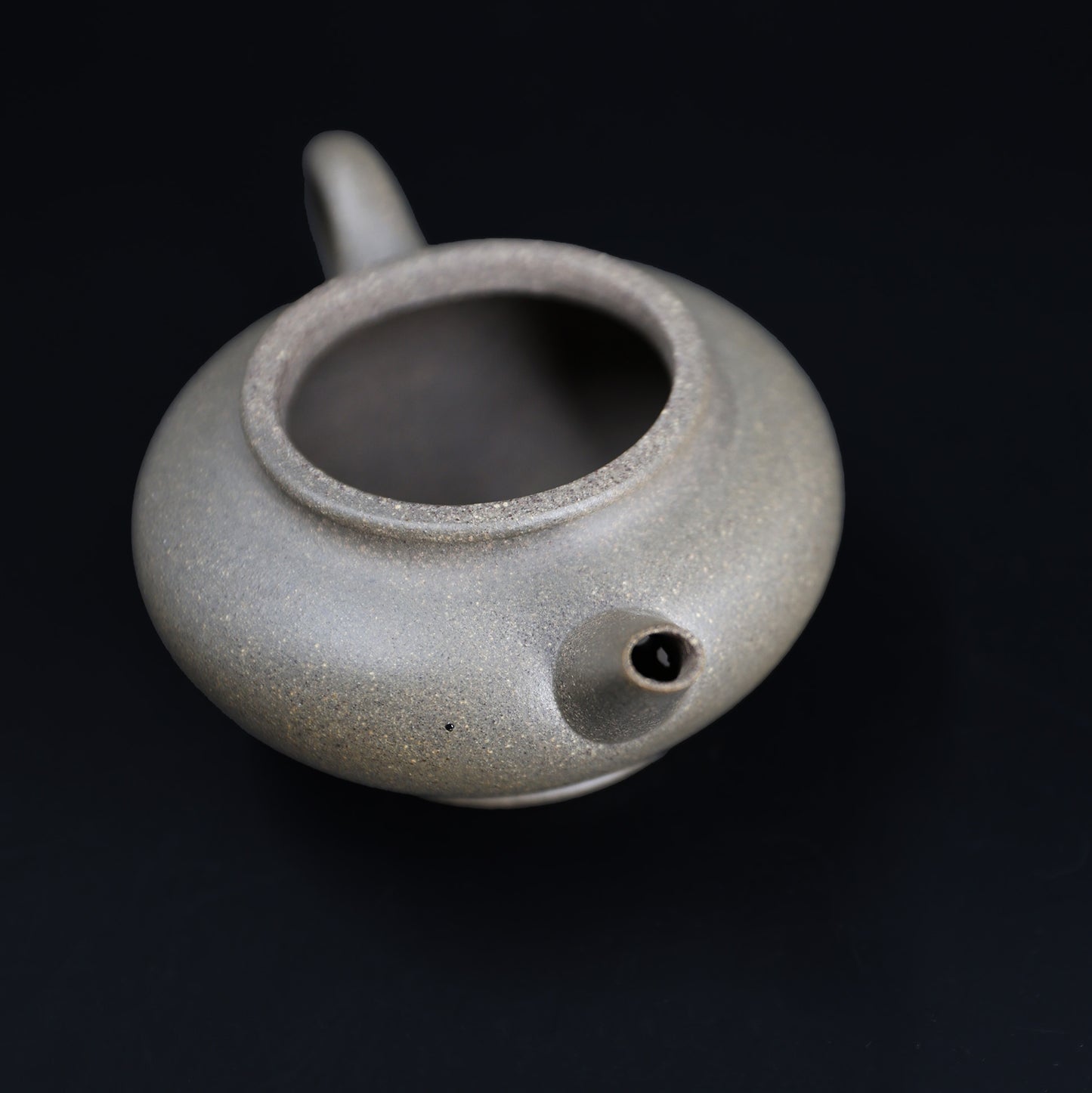 
                  
                    Handmade Yixing Purple Clay Teapot 200ml -Shui Ping
                  
                