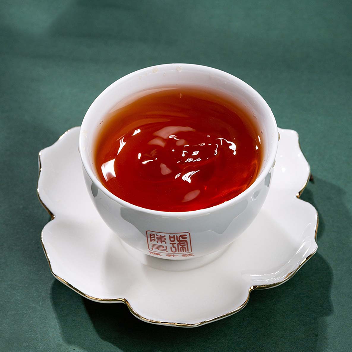 
                  
                    2022 Chen Pi Sheng Xiang Ripe Pu-erh Tea
                  
                