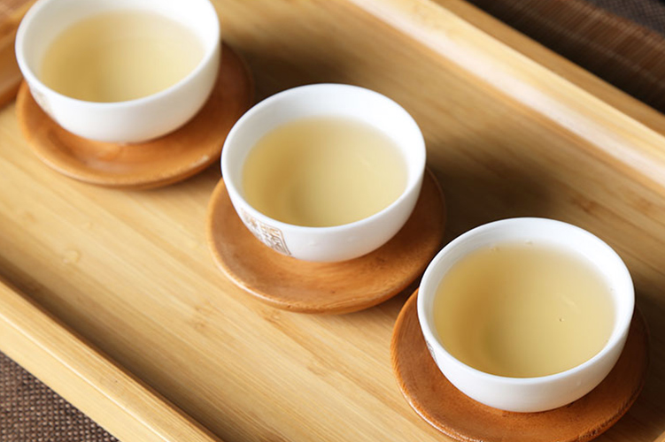 
                  
                    Chen Sheng Hao 2015 Chen Sheng #1 Raw Pu'er Tea Soup
                  
                