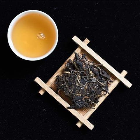 
                  
                    2012 Yin Ban Zhang Raw Pu-erh Tea
                  
                